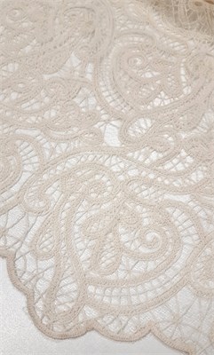 Вышивка на сетке 10255